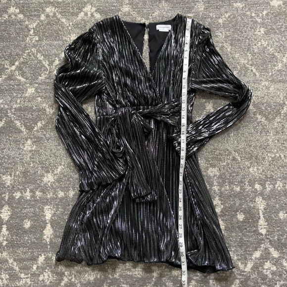 Lovers and Friend Dress - Picture 5 of 9